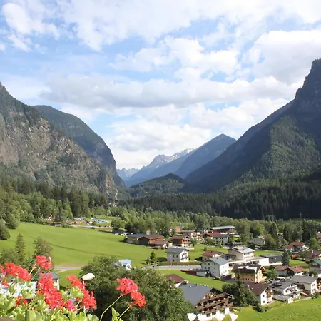 아파트 Panorama Mora *