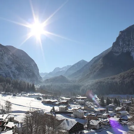 Panorama Mora * 厄茨